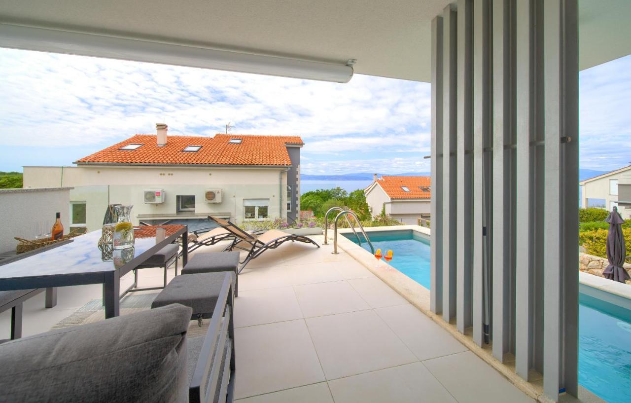 Villa Solis Lacus Modern Apartment - Private Heated Pool - Smart Tv Sky X - Free Parking Нивице Экстерьер фото